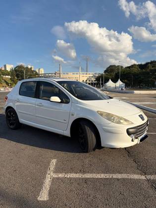 PEUGEOT 307 1.6 PRESENCE PACK 16V FLEX 4P MANUAL
